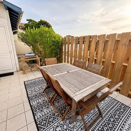 Maison 6 Pers - A Pied - 3 Sde Privatives Biscarrosse
